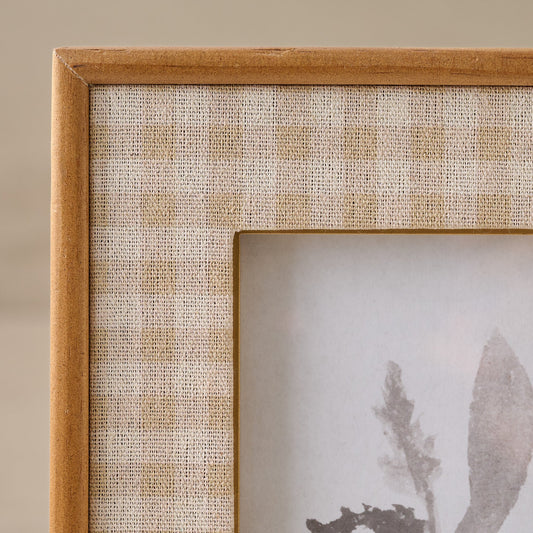 Gingham Photo Frame – Wooden Frame for 4x6 Photos